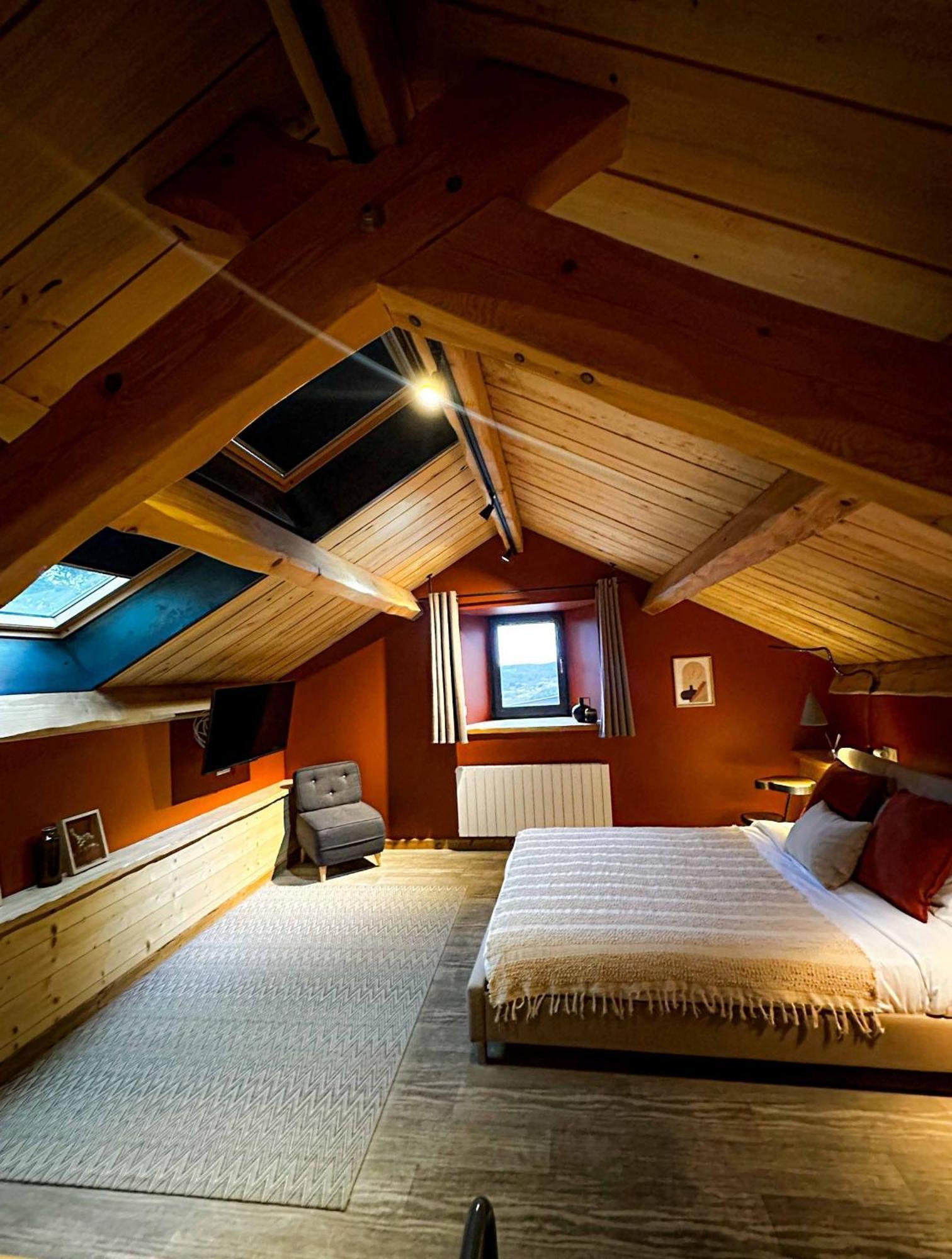 Bed and Breakfast La Ferme Du Bien-Etre Saint-Julien-Chapteuil Экстерьер фото